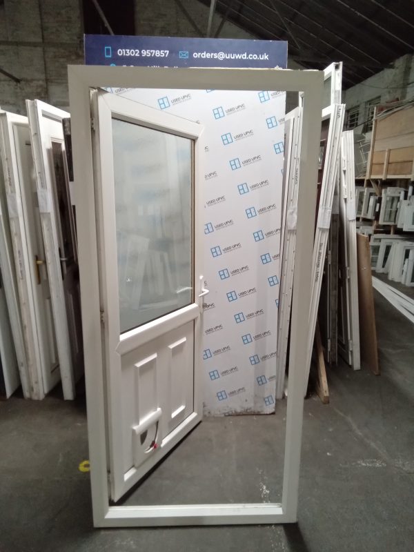 Used White Upvc Back Door 980mm x 2030mm 0421 - Image 2
