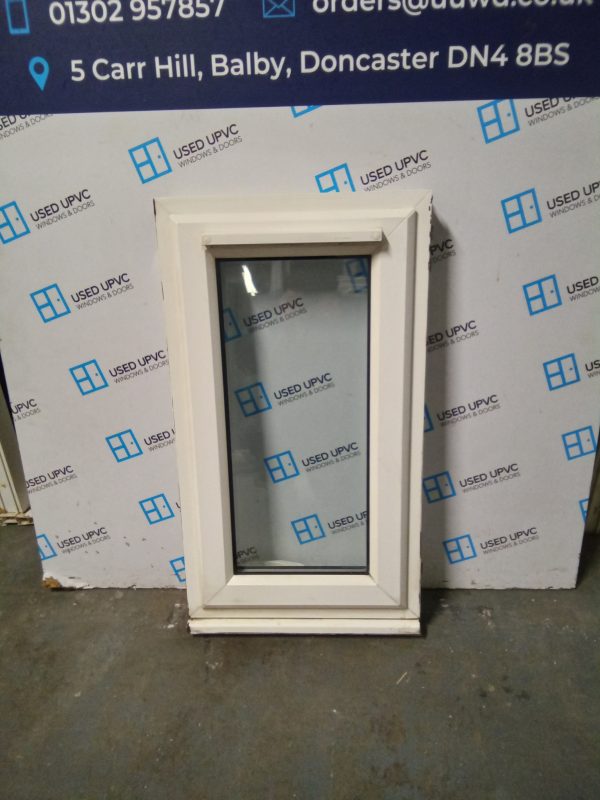 Used White Upvc Window 480mm x 850mm W0302