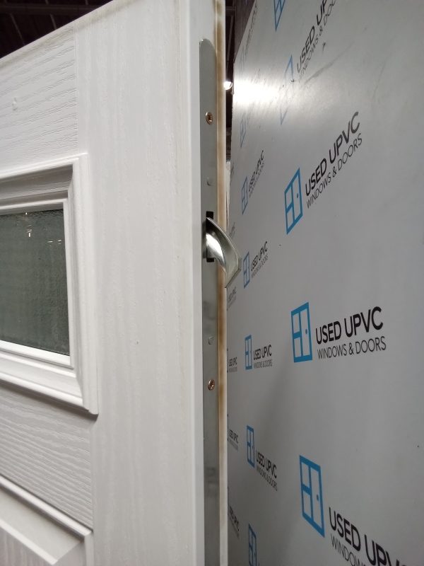 Used White Composite fire Front Door 900mm x 1955mm 0017 - Image 5