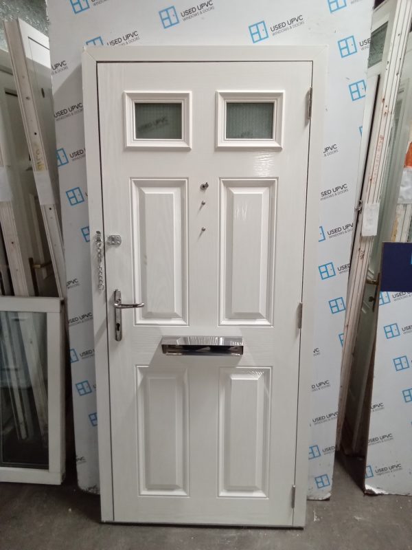 Used White Composite fire Front Door 900mm x 1955mm 0017 - Image 2