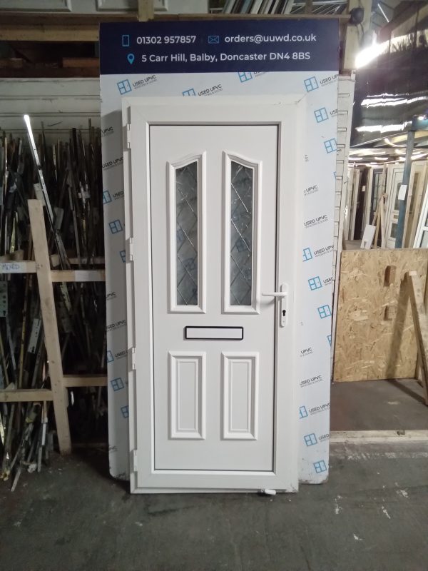 Used White Upvc Front Door 900mm x 2055mm 0480 - Image 2