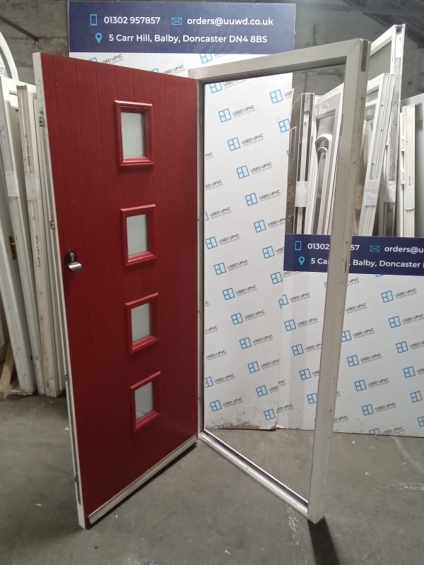 Used red Composite Front Door 920mm x 2050mm 0755 - Image 3