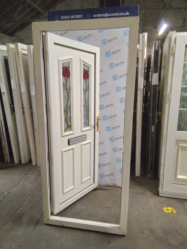 Used White Upvc Front Door 890mm x 2010mm 0144 - Image 5