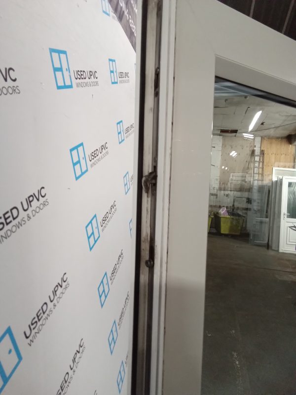 Used White Upvc Front Door 865mm x 2240mm 0851 - Image 3