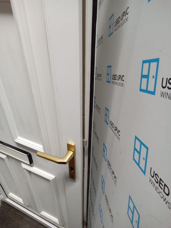 Used White Upvc Front Door 905mm x 2070mm 0157 - Image 4
