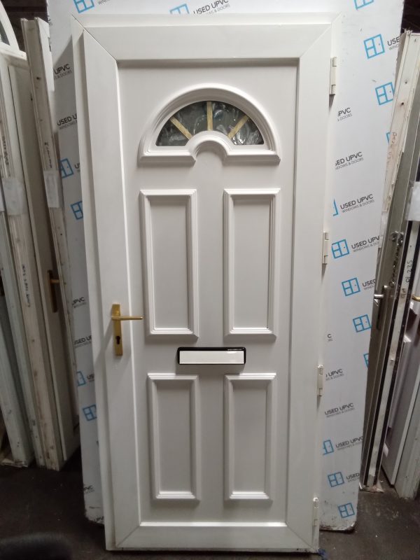 Used White Upvc Front Door 905mm x 2070mm 0157 - Image 2