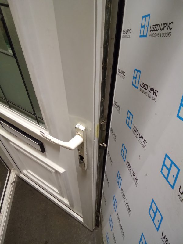 Used White Upvc Front Door 900mm x 2040mm 0247 - Image 3