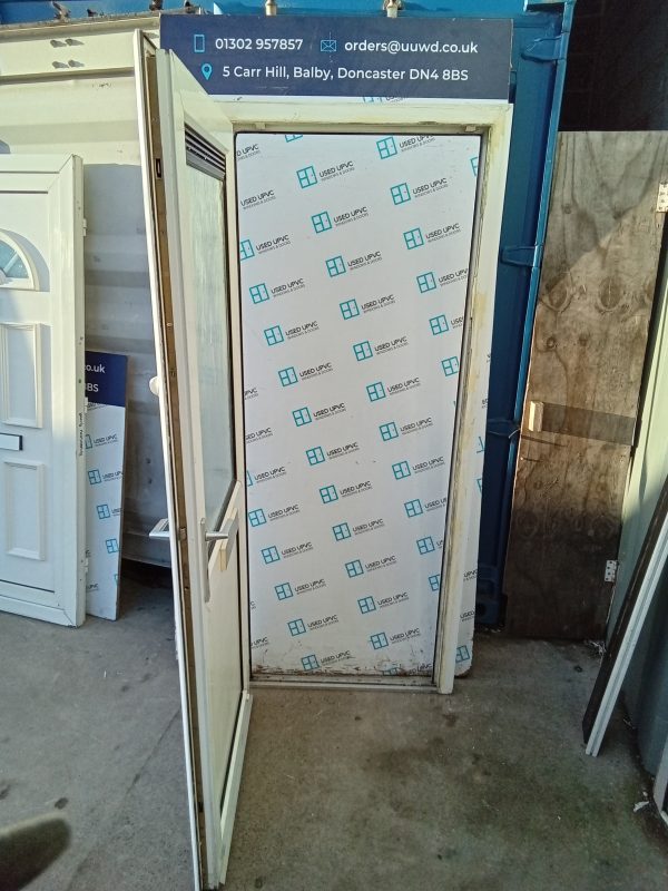 Used White Upvc Front Door 905mm x 2075mm C8D40 - Image 3