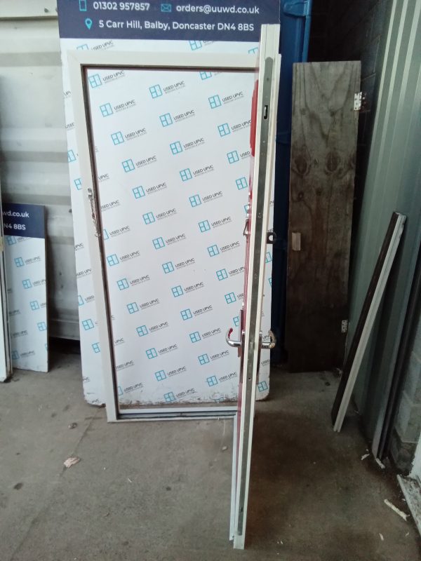 Used Red Composite Front Door 915mm x 2000mm C8D49 - Image 3