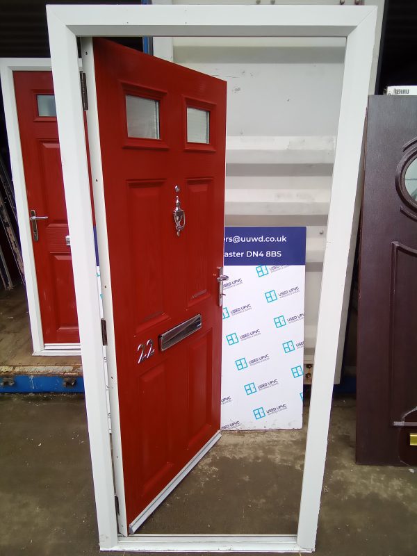 Used red composite front door 900mm x 1960mm C8D54 - Image 5