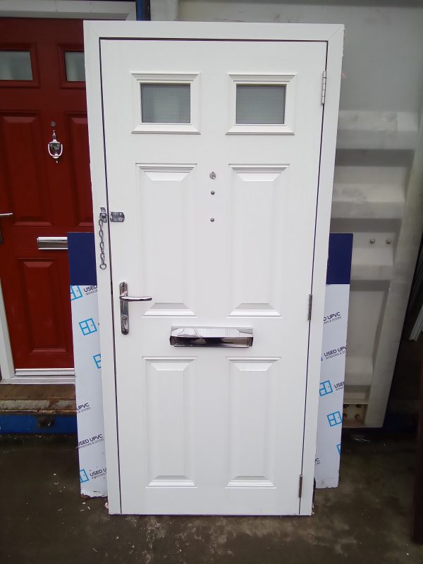 Used red composite front door 900mm x 1965mm C8D55 - Image 4