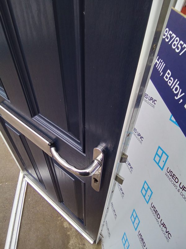 Used navy blue Composite front fire door 870mm x 2040mm C8D56 - Image 3