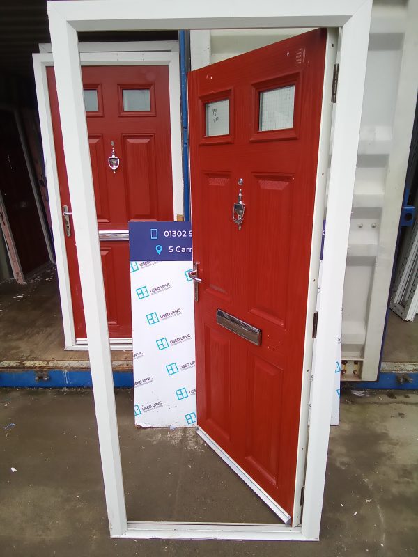 Used red composite front door 890mm x 1970mm C3D7 - Image 5