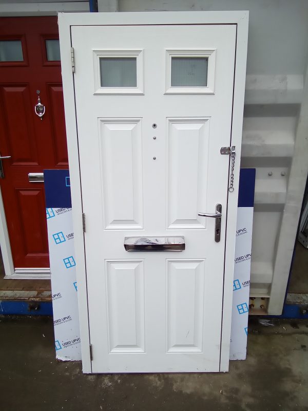 Used red composite front door 890mm x 1970mm C3D7 - Image 2