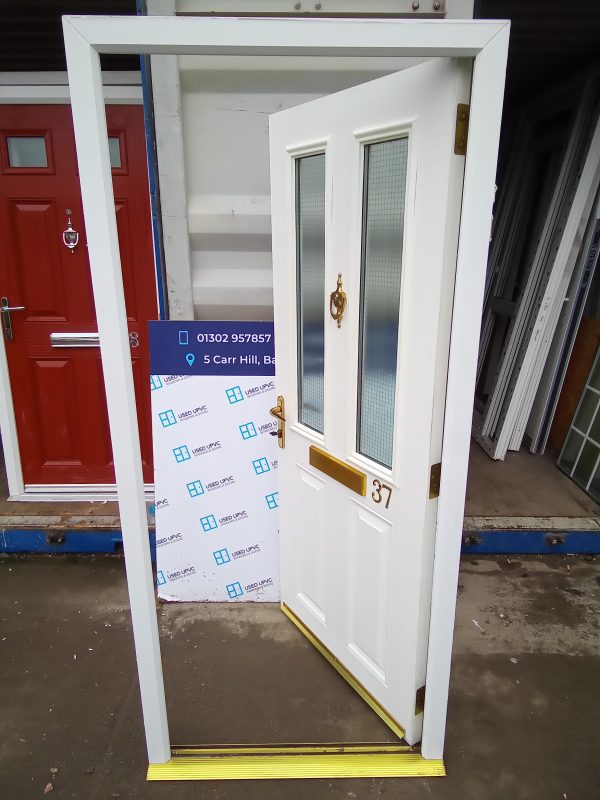 Used White Composite Front Door 900mm x 1980mm C3D9 - Image 5