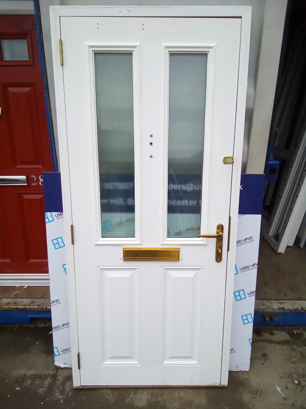 Used White Composite Front Door 900mm x 1980mm C3D9 - Image 2