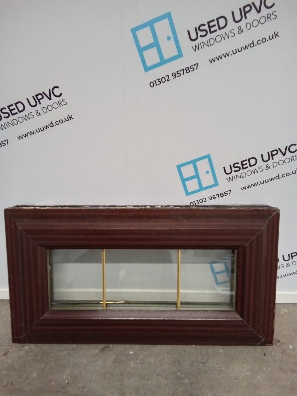 Used Woodgrain Upvc Window 700mm x 365mm W0348