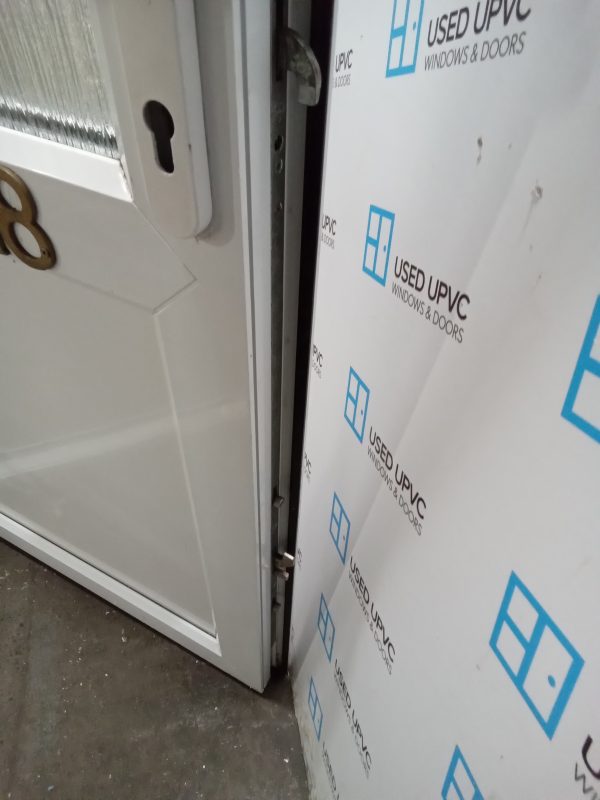 Used White Upvc Front Door 890mm x 2060mm 0354 - Image 3