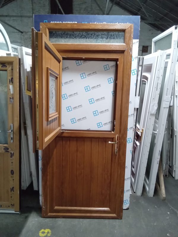 Used Oak Upvc Outward Opening Back Stable Door With Toplight 1030mm x 2350mm 0800 - Image 5