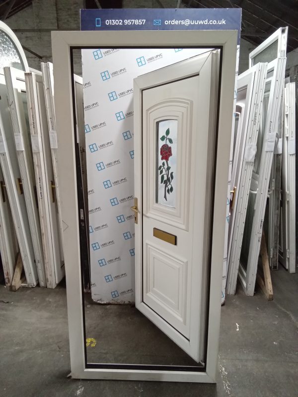 Used White Upvc Front Door 935mm x 2050mm 0280 - Image 6