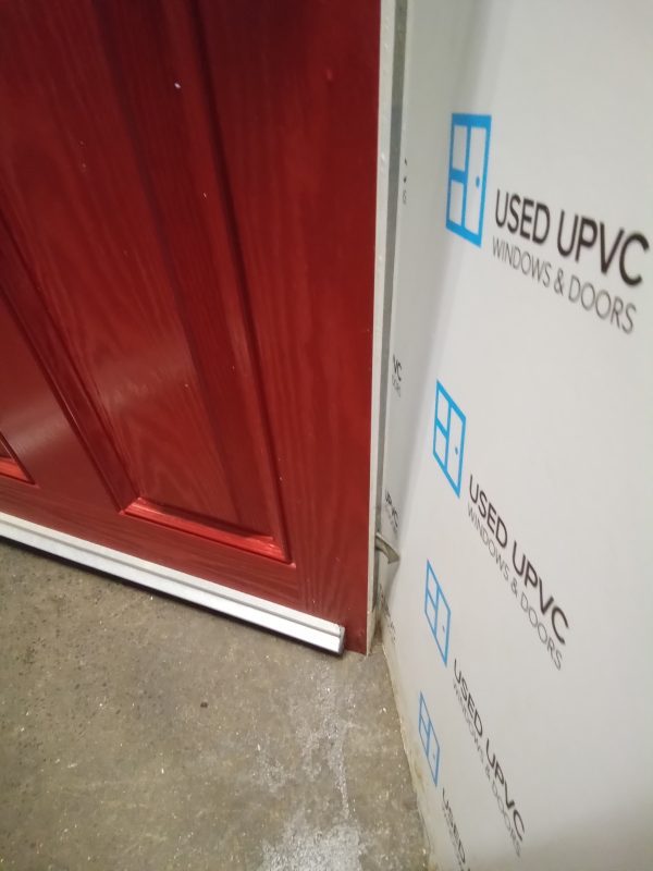 Used red composite front door 860mm x 2040mm 0223 - Image 3