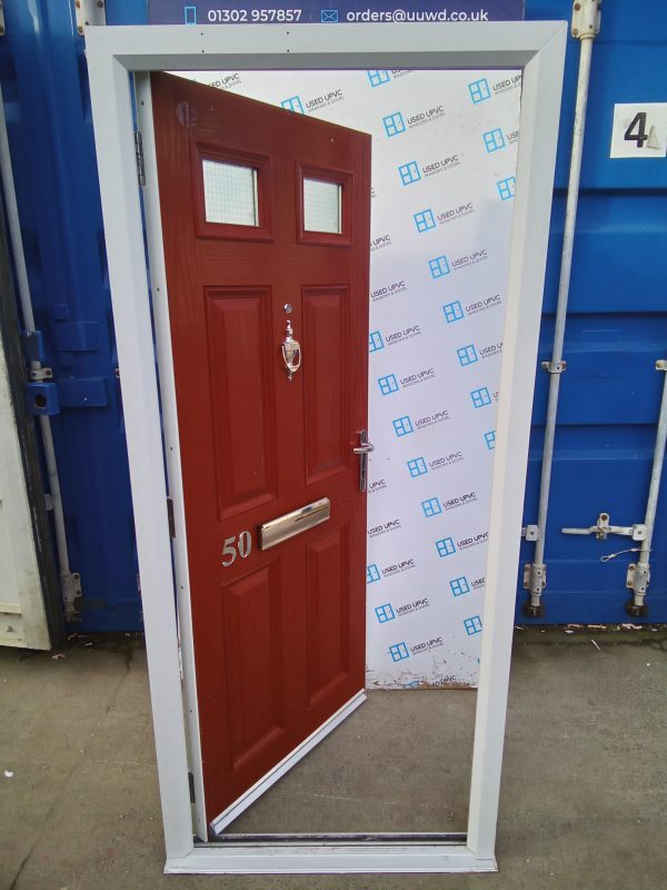 Used red composite front fire door 900mm x 1995mm C1D15 - Image 4