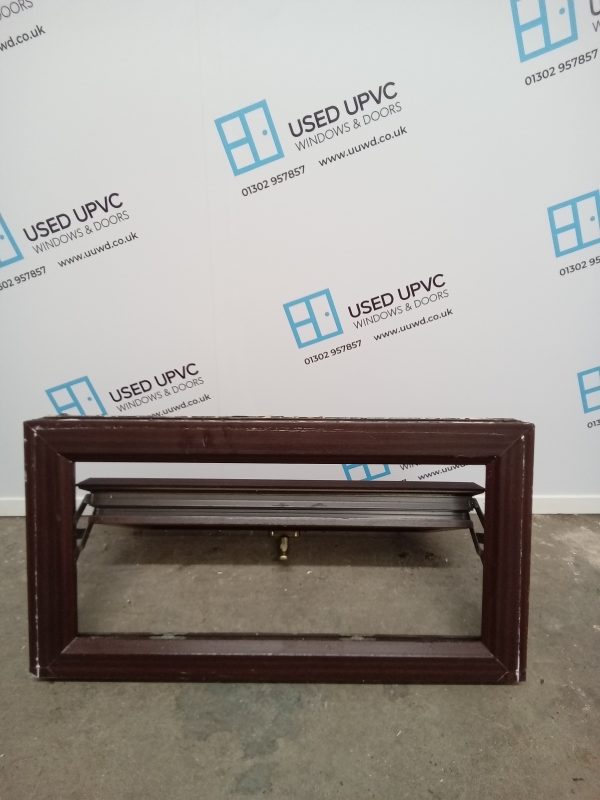 Used Woodgrain Upvc Window 700mm x 365mm W0348 - Image 4