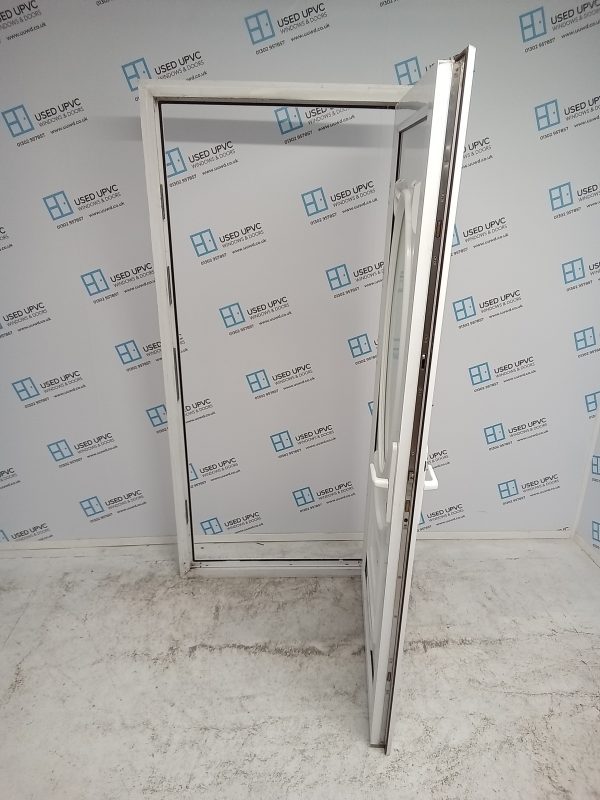Used White Upvc Front Door 960mm x 2035mm 0295 - Image 3