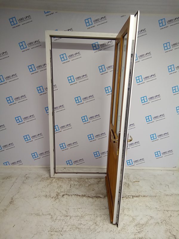 Used Irish Oak Upvc Front Door 945mm x 2065mm 0434 - Image 3