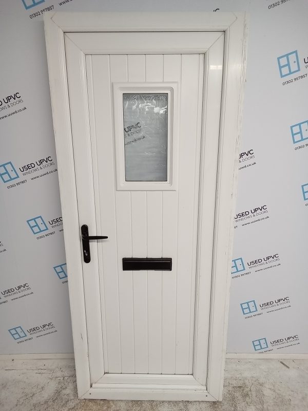 Used White Upvc Front Door 860mm x 2035mm (reduce to 840mm) 0105