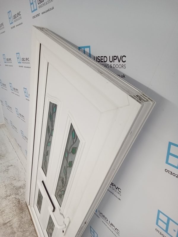 Used White Upvc Front Door 860mm x 2025mm (reduce to 840mm) 0157 - Image 4