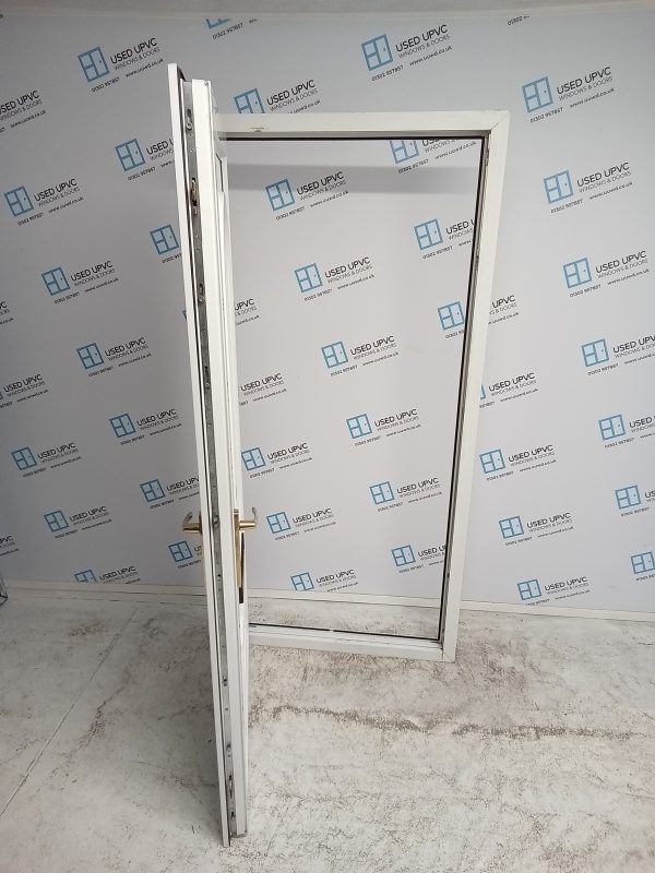 Used White Upvc Front Door 945mm x 2010mm 0053 - Image 3