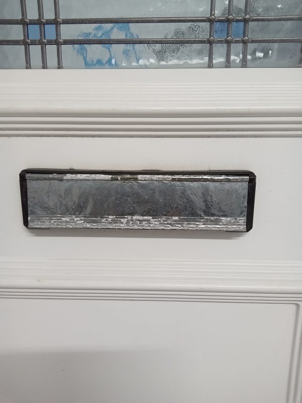 Used White Upvc Front Door 885mm x 2100mm 0560 - Image 5