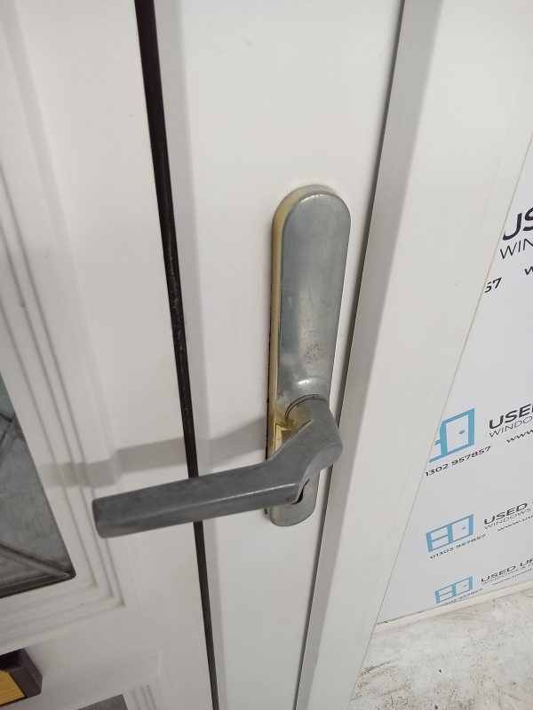 Used White Upvc Front Door 940mm x 2075mm (reduce to 910mm) 0474 - Image 4