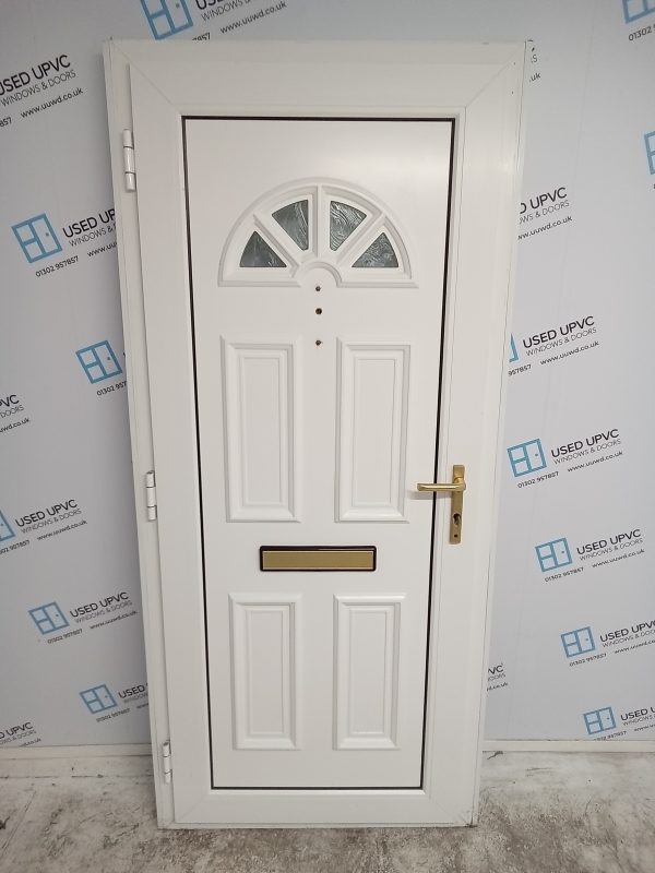 Used White Upvc Front Door 930mm x 2050mm (reduce to 900mm) 0467 - Image 2