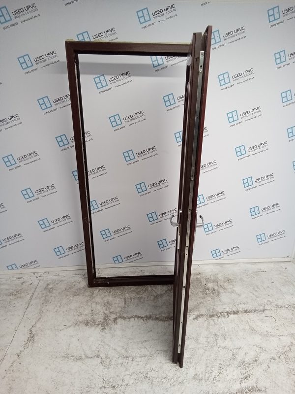 Used Rosewood Upvc Front Door 905mm x 2025mm 0147 - Image 3