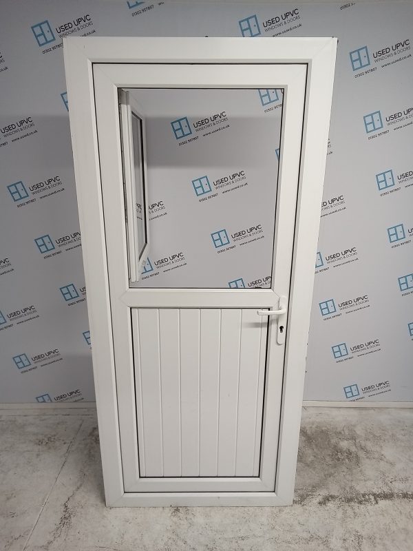 Used White Upvc Stable Back Door 930mm x 2055mm (reduce to 900mm) 0352 - Image 5
