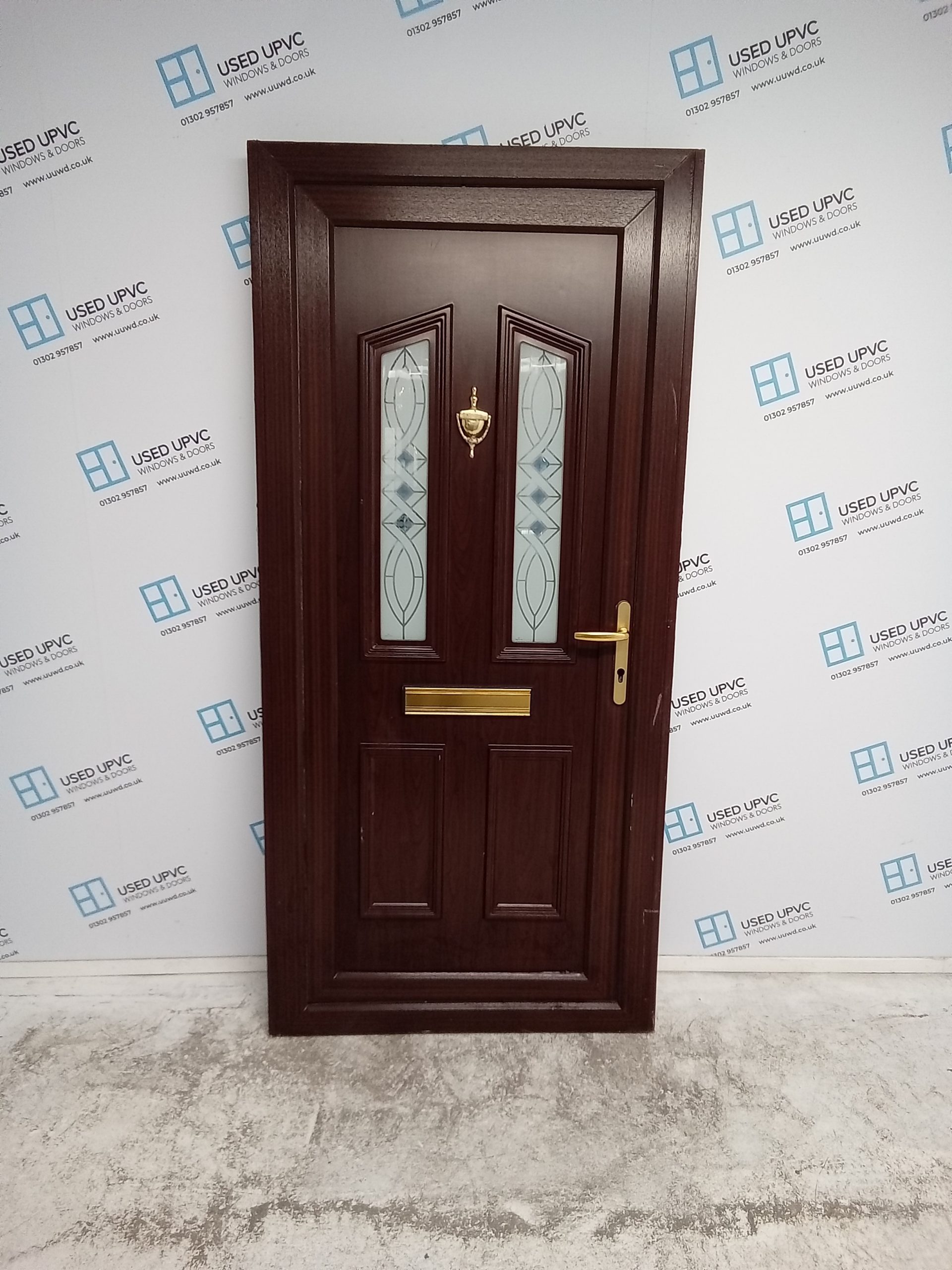 Used Woodgrain Upvc Front Door 930mm x 1980mm 0635 | Used UPVC Windows ...