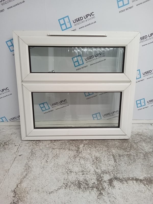 Used White Upvc Window 1050mm x 970mm LW0008