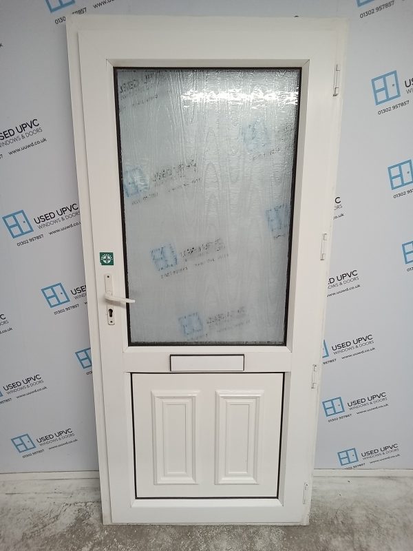 Used White Upvc Front Door 930mm x 2040mm 0058 - Image 2