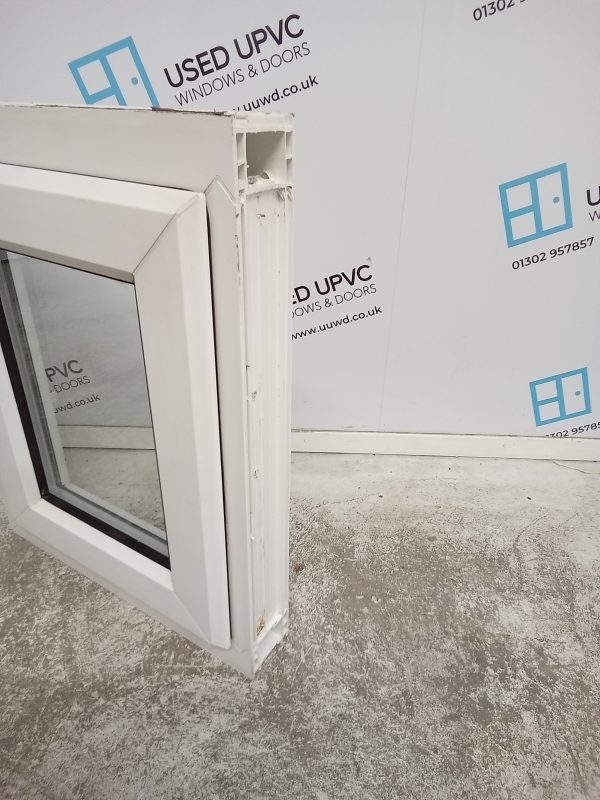 Used White Upvc Window 560mm x 440mm W0344 - Image 4