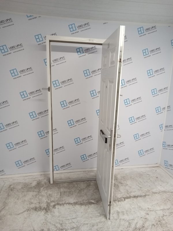 Used White Composite Front Door 810mm x 2085mm 0523 - Image 3
