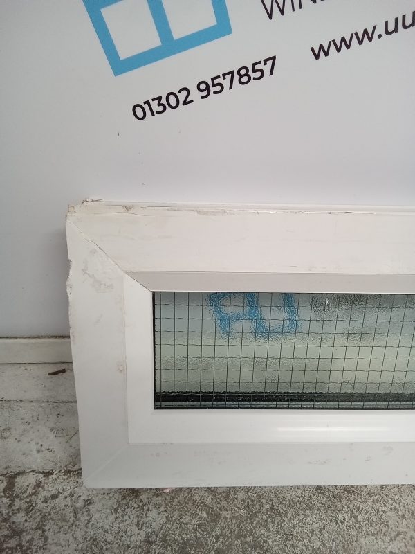 Used White Upvc Window (Toplight) 885mm x 260mm W0140 - Image 3