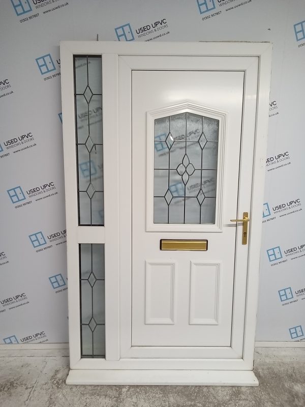 Used White Upvc Front Door And Side Panel 1210mm x 2060mm DS029