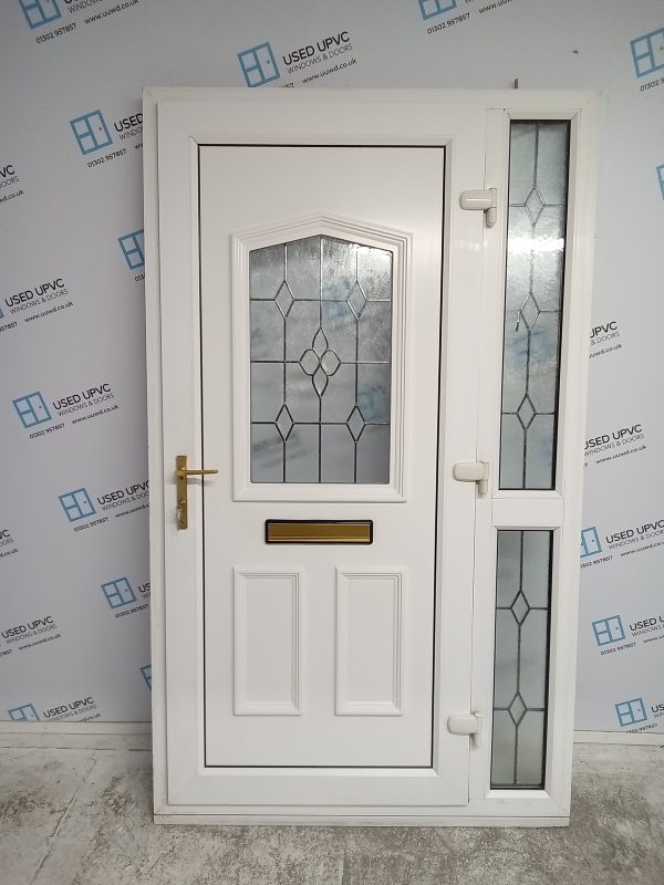 Used White Upvc Front Door And Side Panel 1210mm x 2060mm DS029 - Image 2