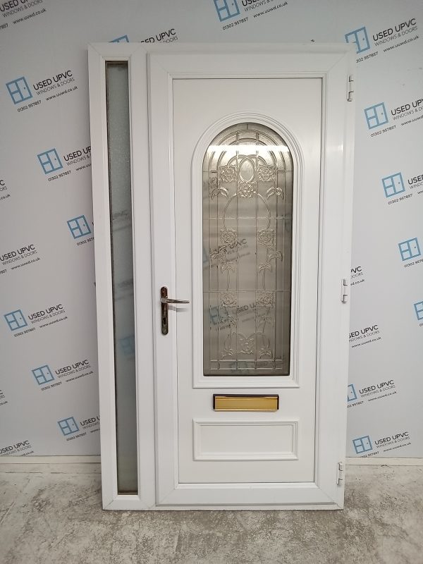Used Rosewood Upvc Front Door And Side Panel 1155mm x 2140mm DS031 - Image 2