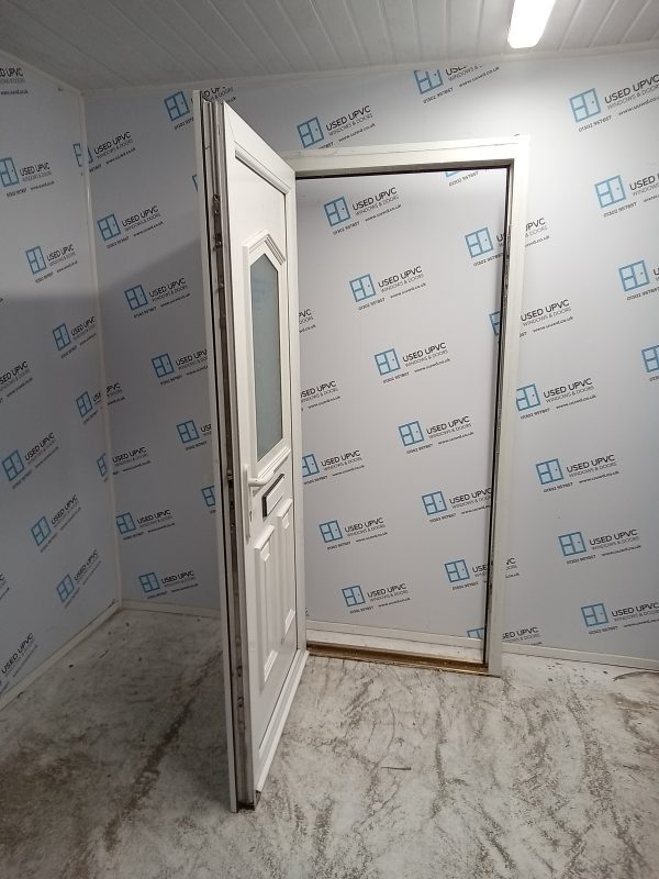 Used White Upvc Front Door 935mm x 2080mm 0349 - Image 3