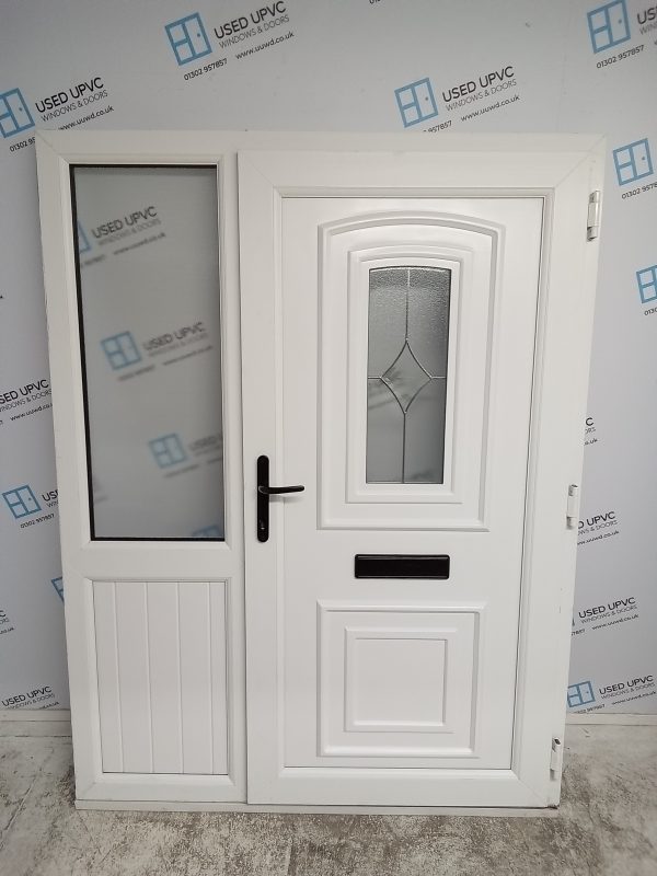 Used White Upvc Front Door And Side Panel 1440mm x 1910mm DS002 - Image 2