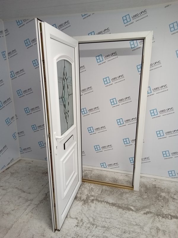 Used White Upvc Front Door 930mm x 2020mm 0742 - Image 3