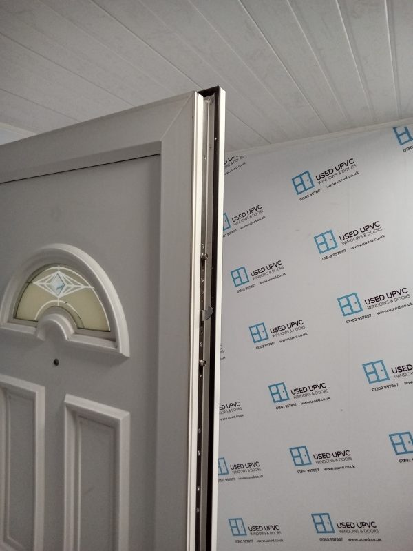 Used White Upvc Front Door 930mm x 2170mm 0804 - Image 4